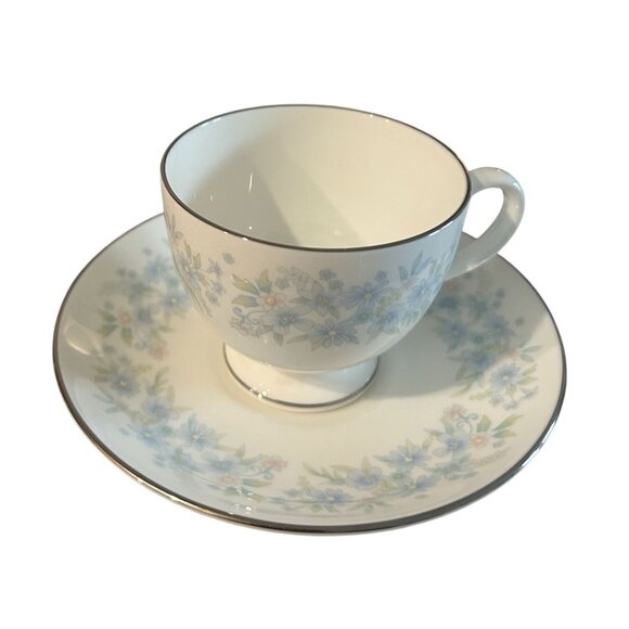 Wedgwood Wyndham Bone China Teacup & Saucer Set of 2 silver rim - Picture 1 of 6